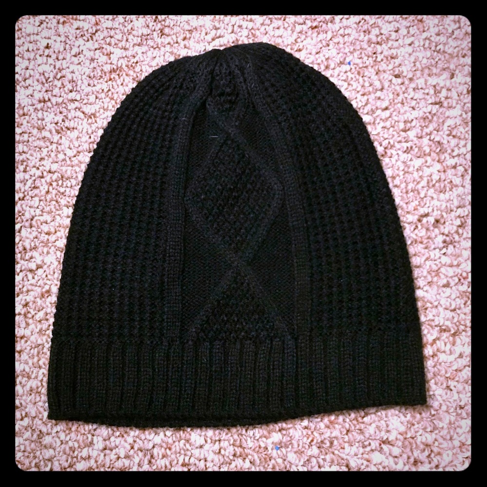 Black beanie